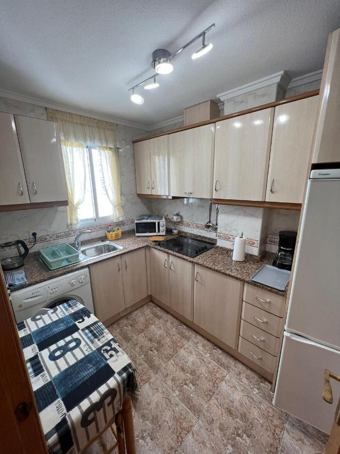Luxury 2 Bedrooms Apartment With A Garage Torrevieja Exterior foto